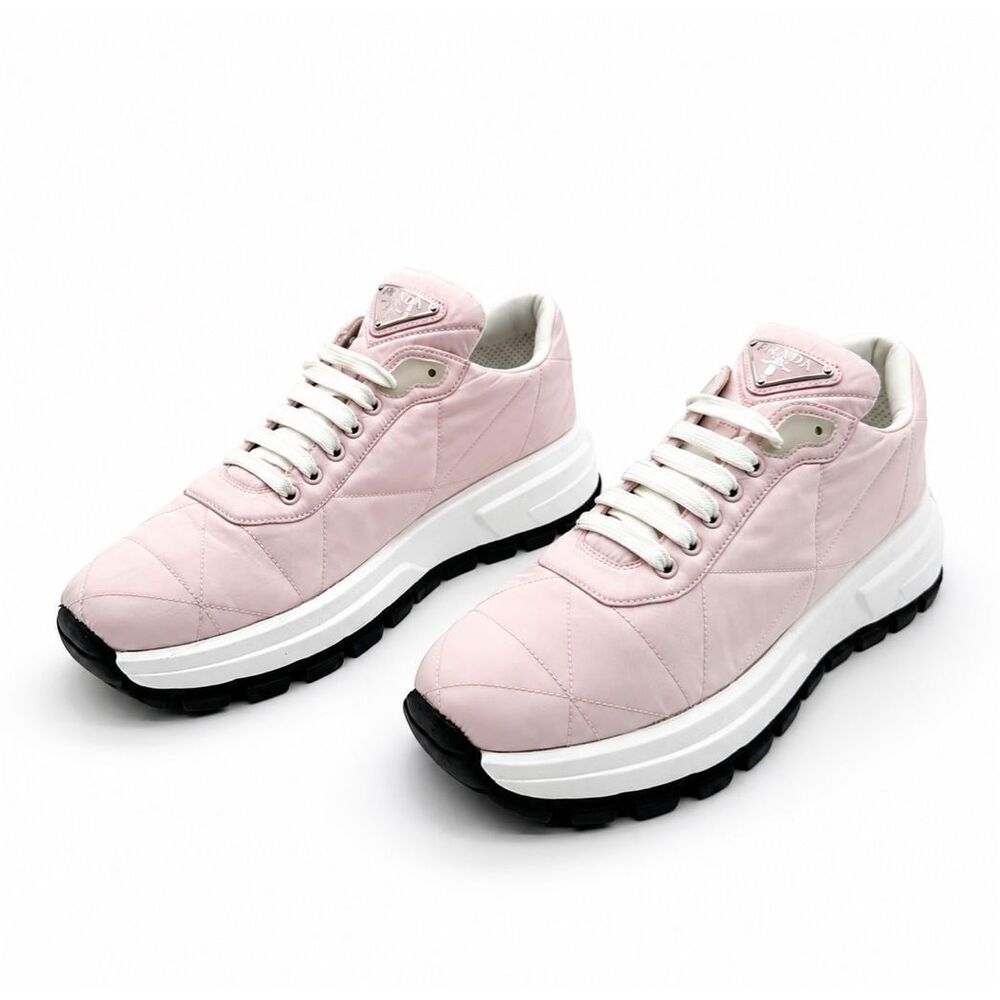 PRADA Pink Piuma Runner Quilted Triangle Logo Sneakers Size 40 Lace Up Low Top